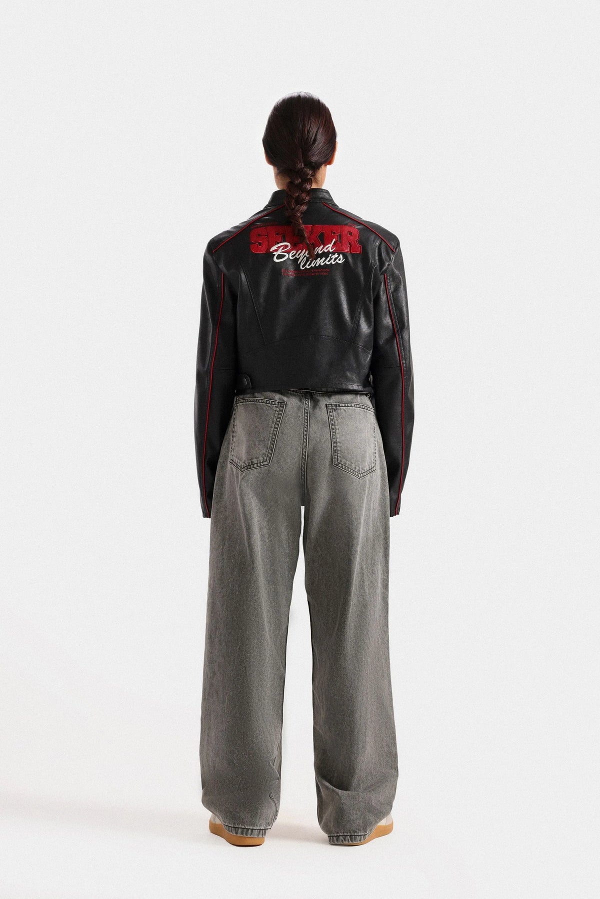 F0330201901 jacket photo 2